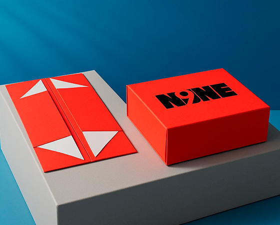 Collapsible Rigid Boxes