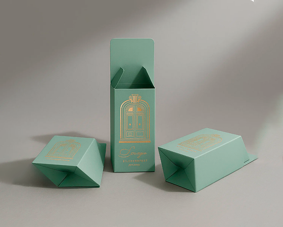 Tuck top bottom lock